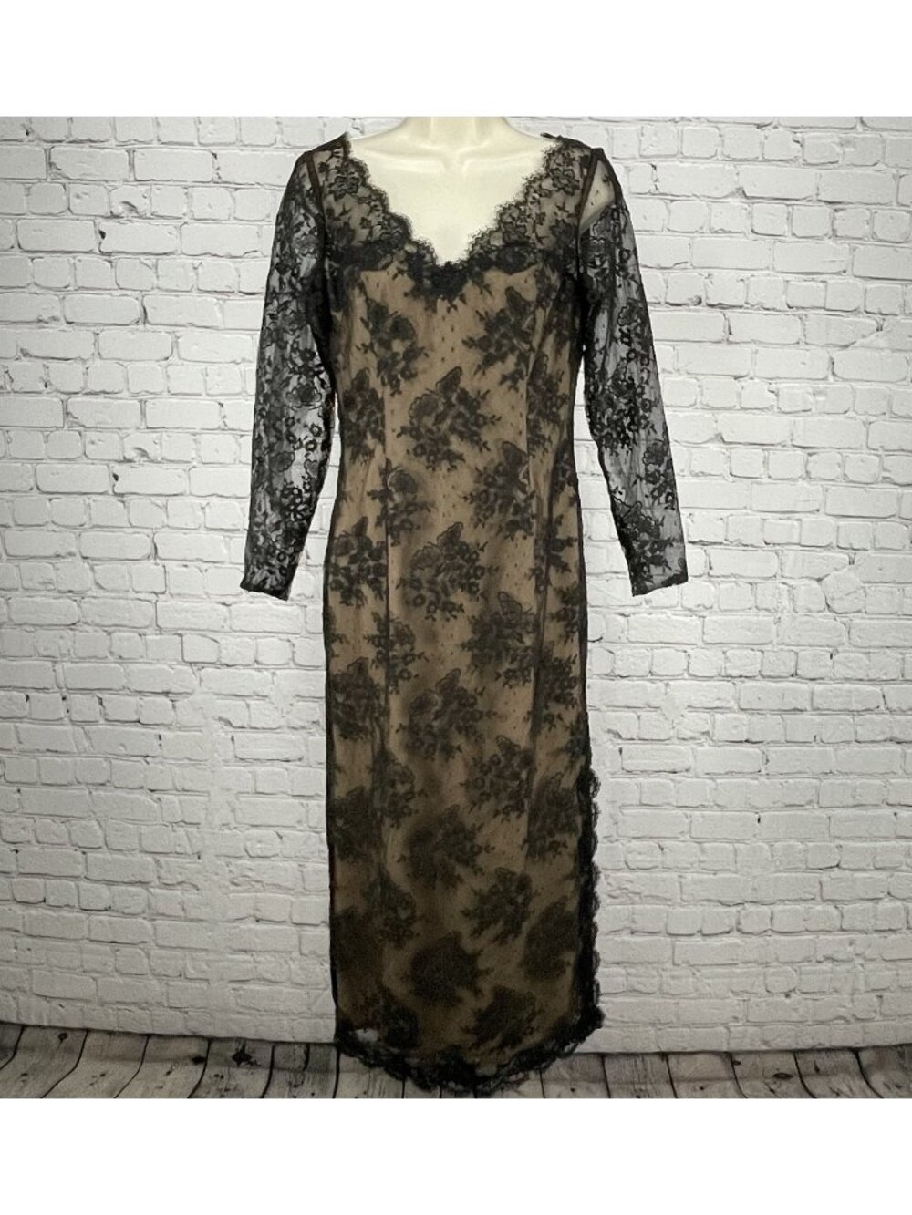VTG Victor Costa Black Lace Long Sleeve Lined Zipped Shift Dress USA Size 6